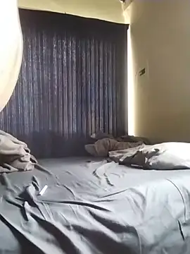 Snapshot of Convertiblechulo chatting on 01/03/25, 06:33 Convertiblechulo online show from 01/03/25, 06:33