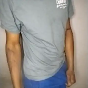 Snapshot of Convertiblechulo chatting on 10/24/25, 02:52 Convertiblechulo online show from 10/24/25, 02:52