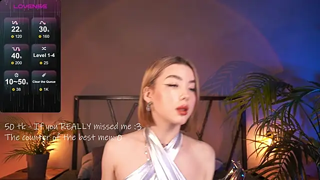 LindaThacker online show from 12/10/24, 04:56