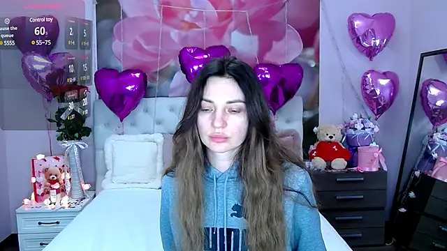VioletUmi online show from 02/09/25, 08:44