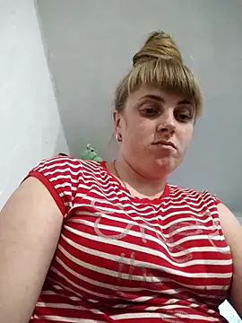 CoddessCrystal online show from 11/23/25, 01:33