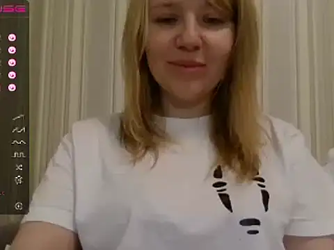 urbadkitty online show from 12/24/24, 09:50