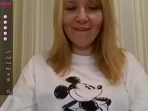 urbadkitty online show from 01/04/25, 12:59