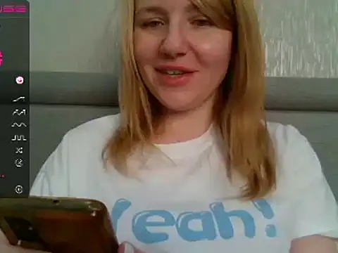 urbadkitty online show from 01/20/25, 10:18