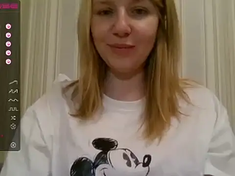 urbadkitty online show from 01/23/25, 01:02