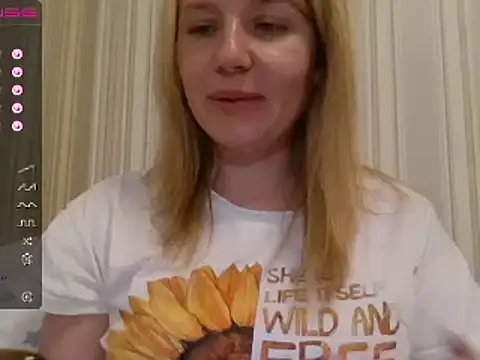 urbadkitty online show from 02/14/25, 06:29