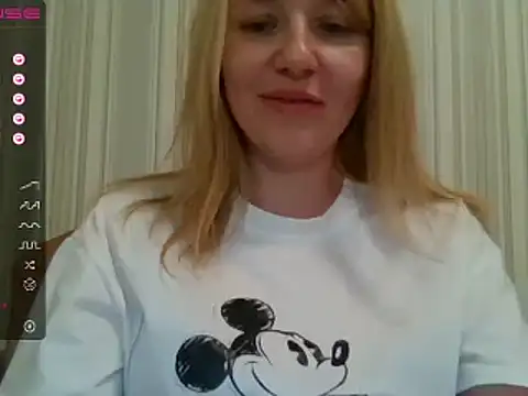 urbadkitty online show from 03/01/25, 01:07