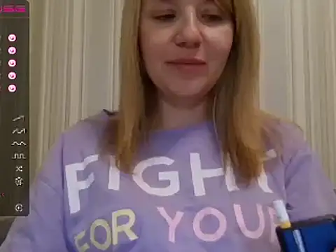 urbadkitty online show from 03/13/25, 05:07