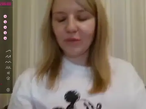 urbadkitty online show from 03/14/25, 02:52