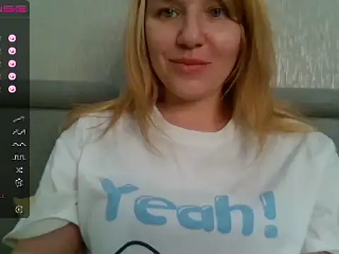urbadkitty online show from 03/18/25, 07:08