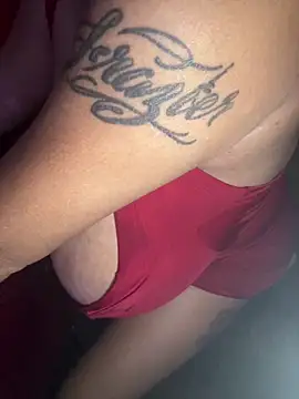 RoxiRedXXX online show from 05/16/26, 06:32