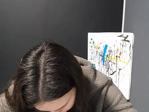 tart girl online show from 12/02/24, 07:47