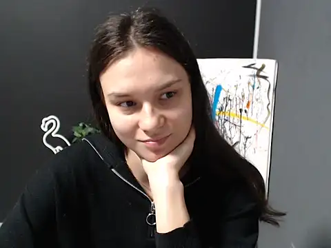 tart girl online show from 12/10/24, 10:17