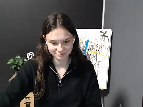 tart girl online show from 12/19/24, 10:45