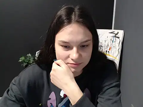 tart girl online show from 12/23/24, 07:49