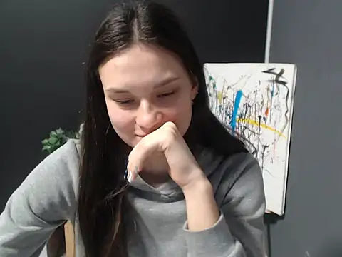 tart girl online show from 01/03/25, 10:20