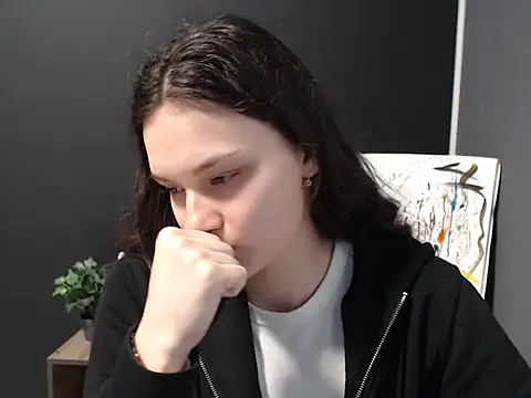 tart girl online show from 01/15/25, 10:38