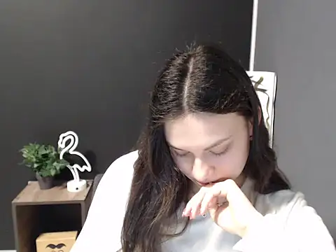tart girl online show from 02/26/25, 10:36
