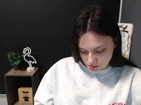 tart girl online show from 03/10/25, 10:37
