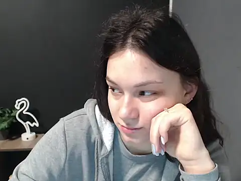 tart girl online show from 03/21/25, 07:22