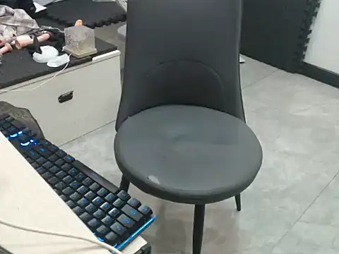 sslaq online show from 09/15/25, 10:04