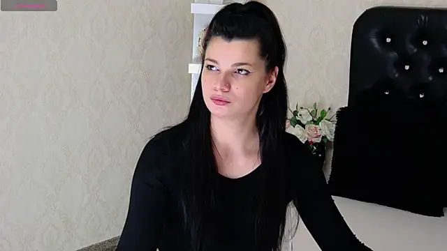 Allisonn223 online show from 12/14/24, 02:34