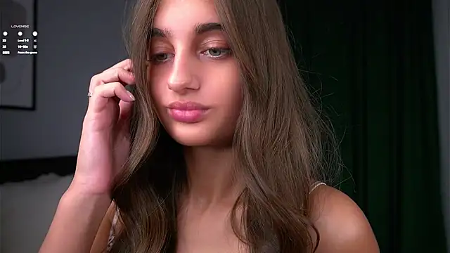 Snapshot of PiquingOgalala chatting on 11/29/25, 01:08 PiquingOgalala online show from 11/29/25, 01:08