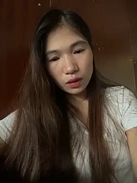 Snapshot of MinzHy chatting on 09/29/25, 03:11 MinzHy online show from 09/29/25, 03:11