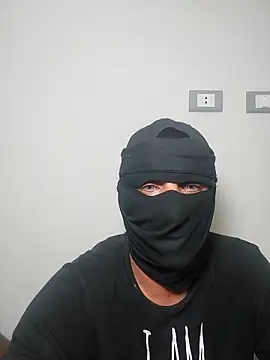 Nisreenn online show from 09/25/25, 02:37