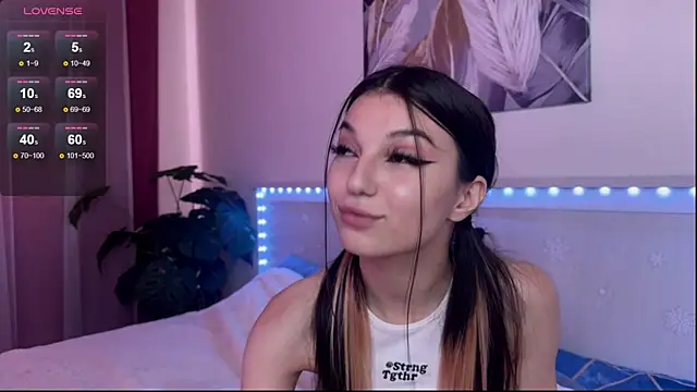 Veronica leal online show from 07/19/26, 09:35
