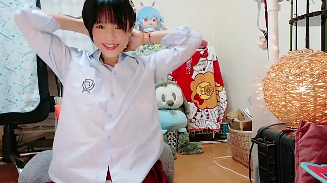 renapiyon8182 online show from 12/17/24, 07:59