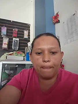 Snapshot of Chicapicante chatting on 05/19/26, 04:24 Chicapicante online show from 05/19/26, 04:24