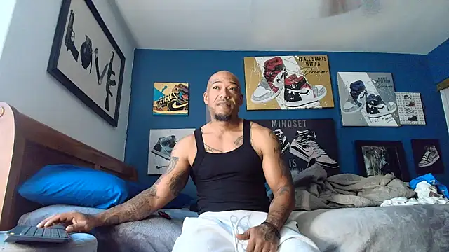 Snapshot of athephenomenal1 chatting on 11/07/25, 05:13 athephenomenal1 online show from 11/07/25, 05:13