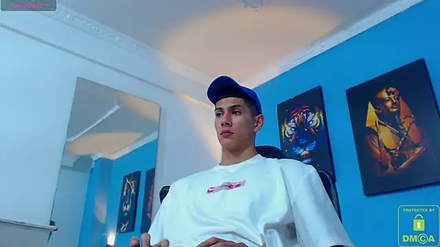 Snapshot of Valerio_20 chatting on 01/13/25, 11:49 Valerio 20 online show from 01/13/25, 11:49