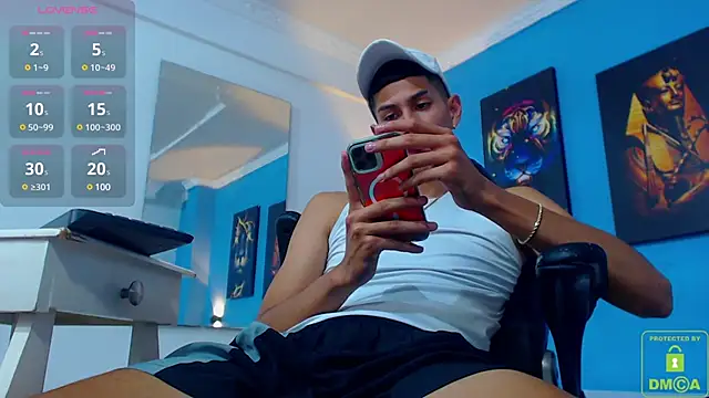 Snapshot of Valerio_20 chatting on 01/29/25, 11:25 Valerio 20 online show from 01/29/25, 11:25