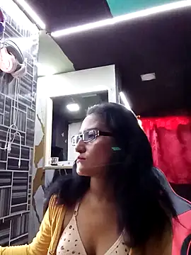 AdelinaMiran90 online show from 09/14/25, 05:45