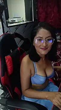 AdelinaMiran90 online show from 10/29/25, 04:26