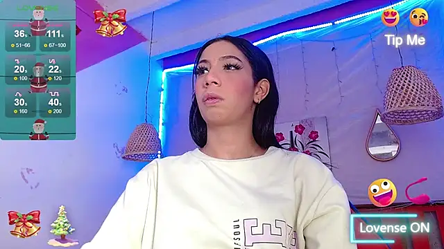 Lina10 online show from 12/23/24, 11:17