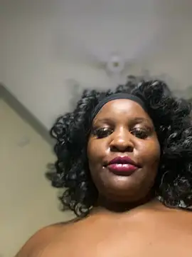 Snapshot of hotshie666-cum chatting on 04/15/26, 01:12 hotshie666-cum online show from 04/15/26, 01:12