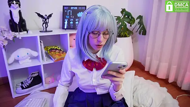 Snapshot of _nobara__ chatting on 09/23/25, 10:46 nobara online show from 09/23/25, 10:46