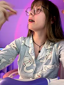 Snapshot of _nobara__ chatting on 10/23/25, 02:44 nobara online show from 10/23/25, 02:44