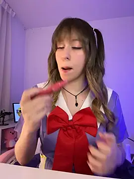 Snapshot of _nobara__ chatting on 10/25/25, 02:52 nobara online show from 10/25/25, 02:52