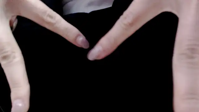 Snapshot of AMI___oO chatting on 09/22/25, 11:45 AMI oO online show from 09/22/25, 11:45