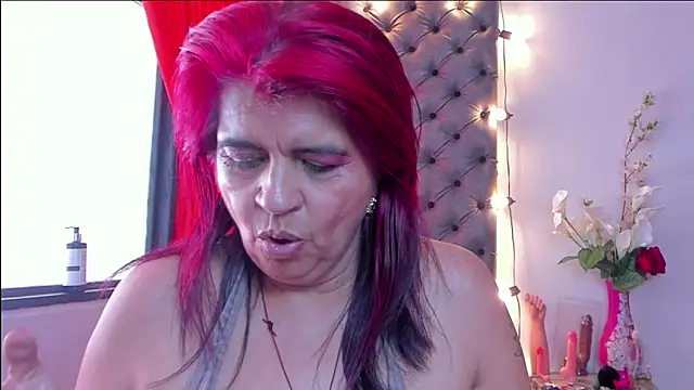 RoxetteMature online show from 01/10/25, 05:34