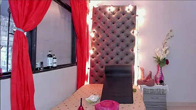 RoxetteMature online show from 01/26/25, 11:39