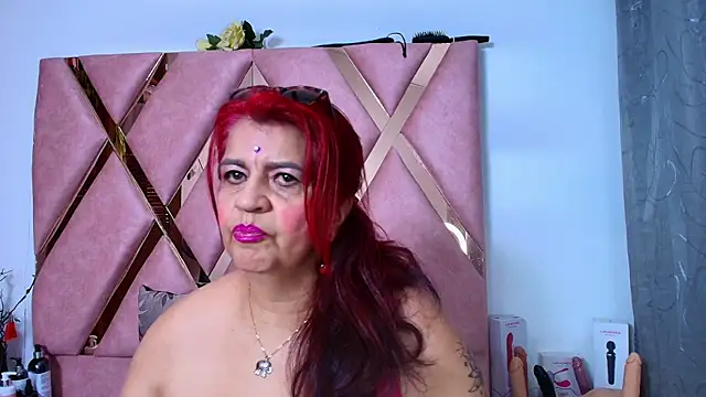RoxetteMature online show from 07/15/26, 12:10