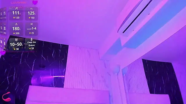 KatDreams  online show from 12/18/24, 10:40