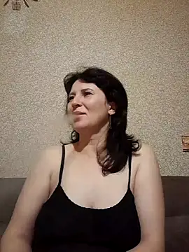 MriaLove31 online show from 10/17/25, 08:55