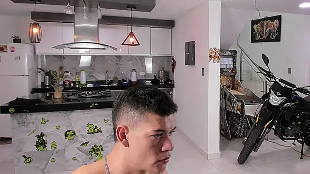 vicky wendy hot sexx online show from 10/05/25, 06:34