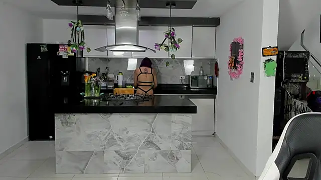 vicky wendy hot sexx online show from 06/11/26, 05:27